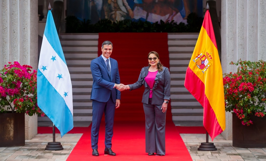 Presidenta Castro Felicita A Pedro S Nchez Por Reelecci N Honduprensa