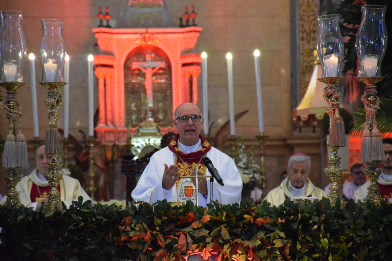 Arzobispo de Tegucigalpa pide a curas ser humildes