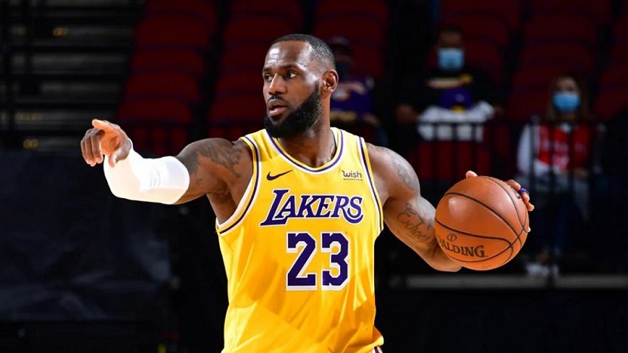 LeBron James brilló para poner a los Lakers 3-1 arriba ante los Grizzlies