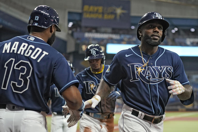 Rays hilan 12mo triunfo, a 1 del mejor inicio en la historia
