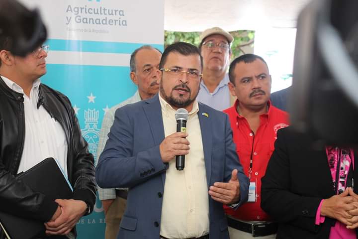 Programa de Extensión Agrícola Municipal del Corredor Seco