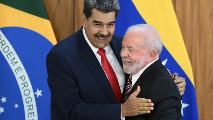 Oposición acusó a Lula da Silva de pisotear "Democracia"