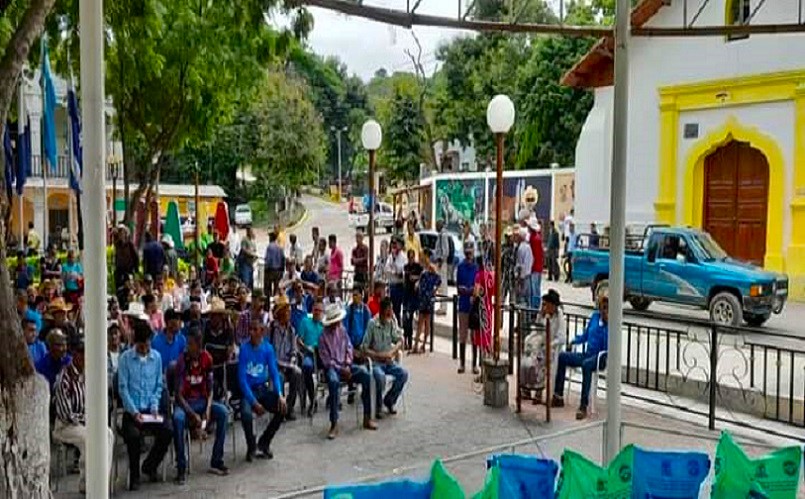 AMHON, Entregó kits de insumos agrícolas en Alauca, El Paraíso