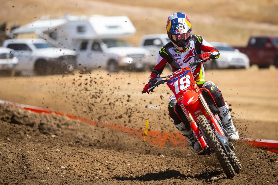 ¡Jett Lawrence sigue imparable! Nueva doble victoria en AMA 450MX