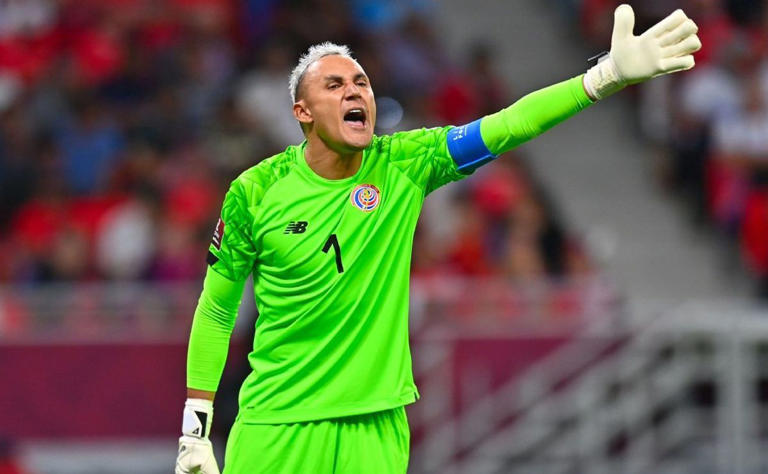 Aficionados de Costa Rica destrozan a Keylor Navas