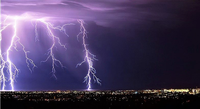 Honduras, Viento acelerado del Este provocan lluvias con actividad eléctrica