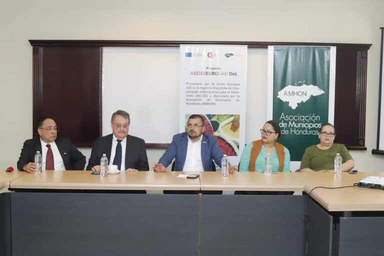 Equipo Técnico de AMHON participa en taller sobre controles Internos