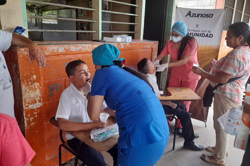 AZUNOSA impulsa proyecto "Dulces Sonrisas"