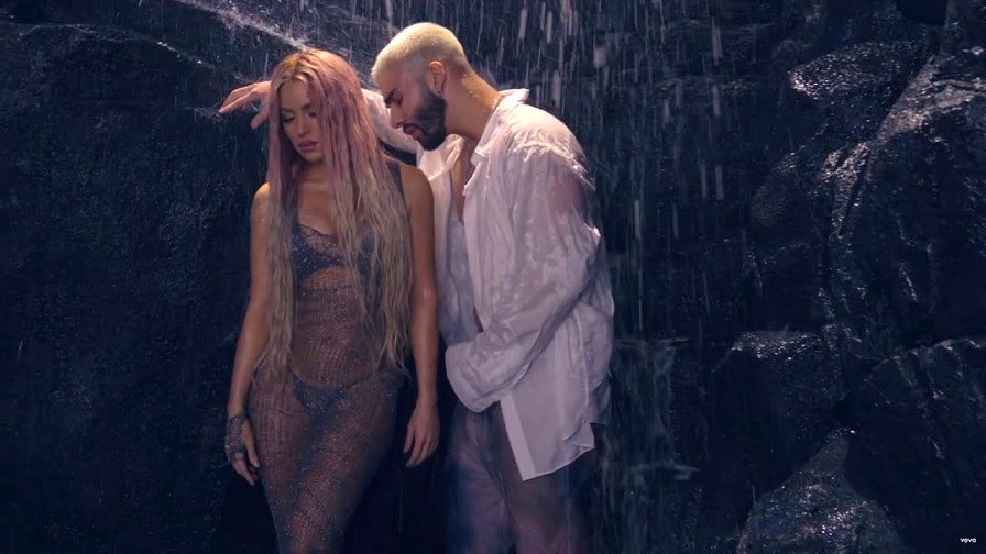 “Me estoy mojando toda”: video de Shakira junto a Manuel Turizo