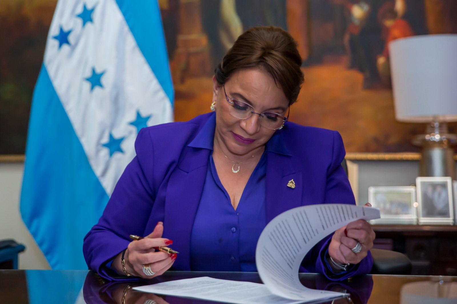 Honduras condena crimen de candidato presidencial