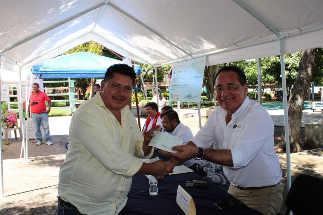 AMHON entrega subvenciones financieras a 21 municipios