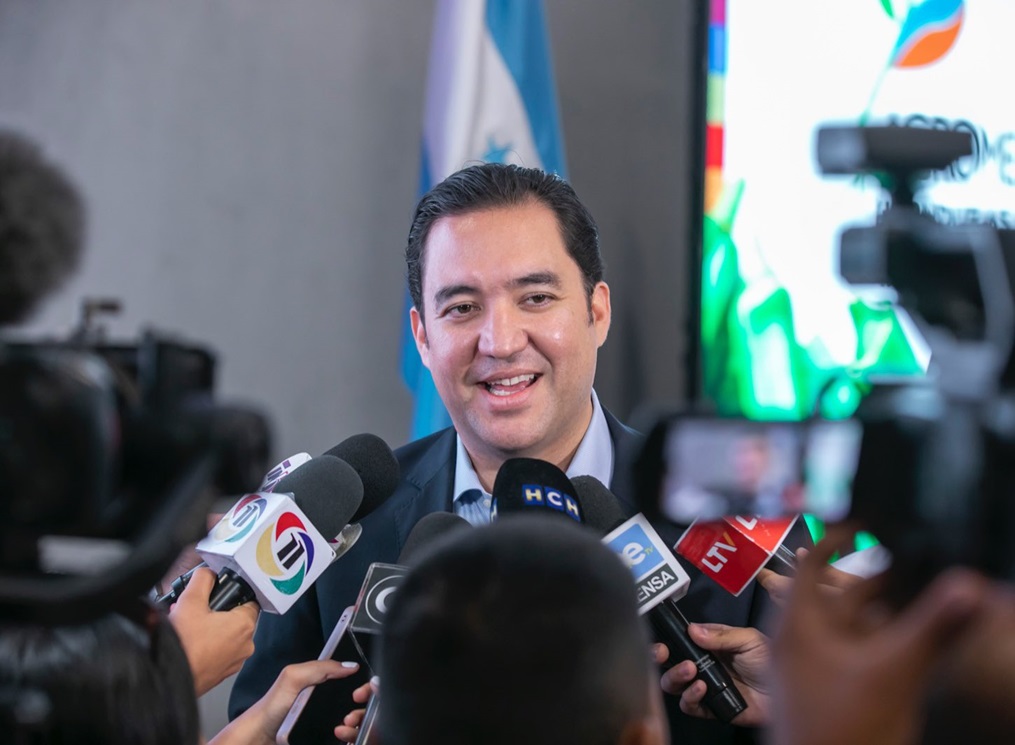 Héctor Zelaya rechaza acusaciones sobre muerte de Arístides González