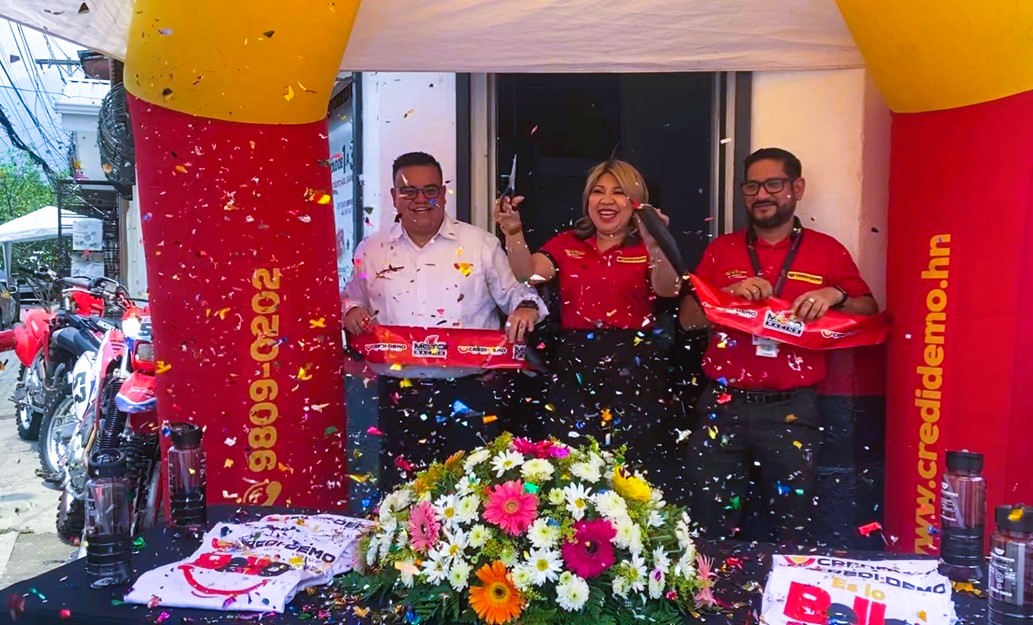 CREDI-DEMO Revoluciona con Moto Racing One en San Pedro Sula