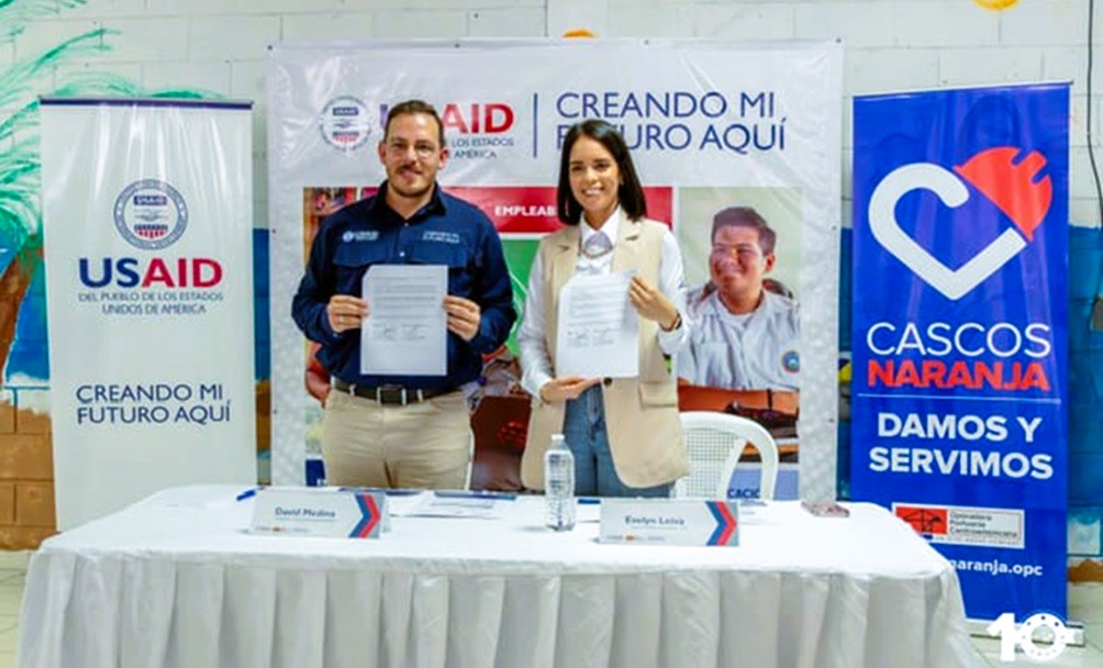 USAID y OPC firman acuerdo para impulsar desarrollo juvenil en Honduras