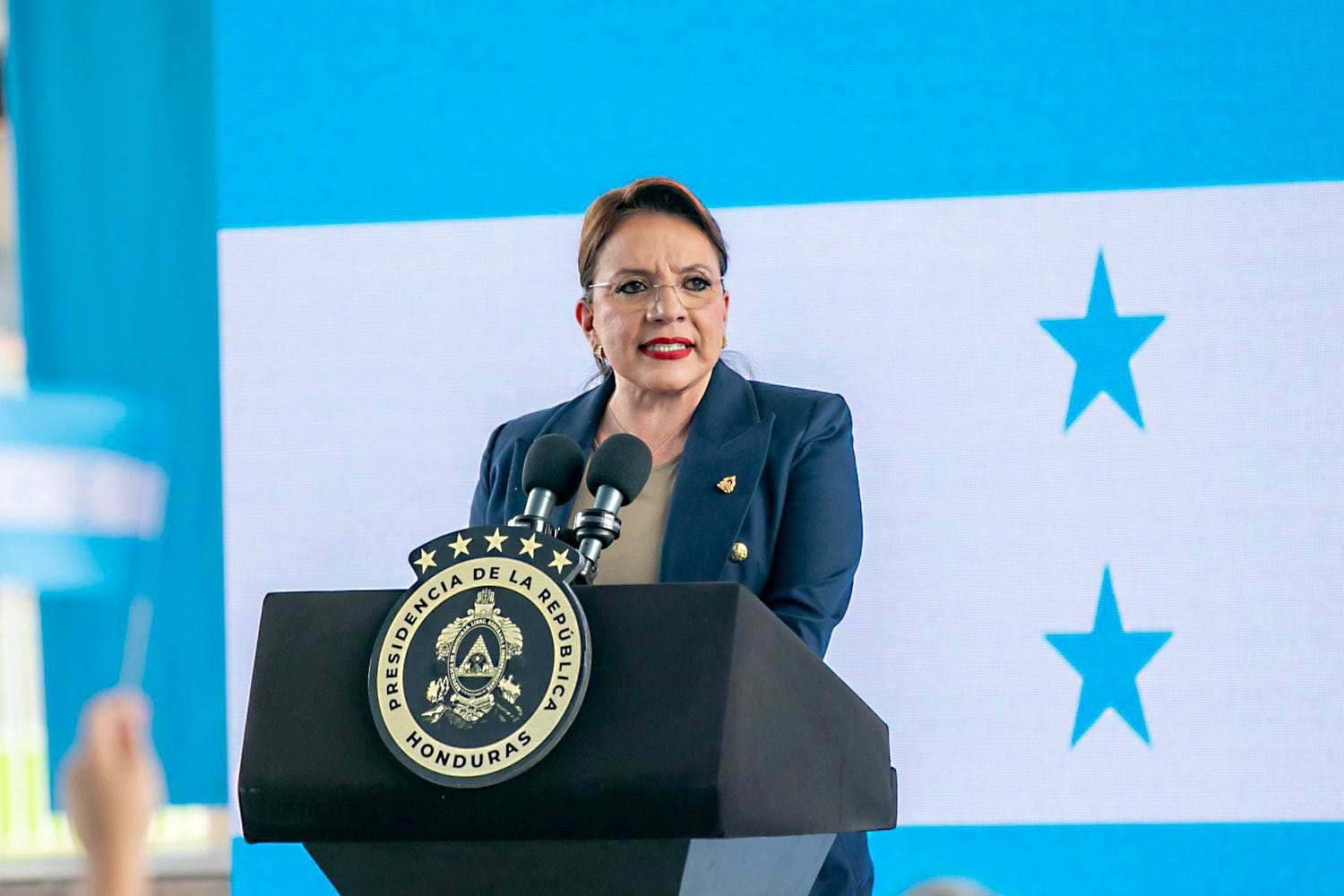 Castro anunciará medidas anticiclónicas al regresar de viaje