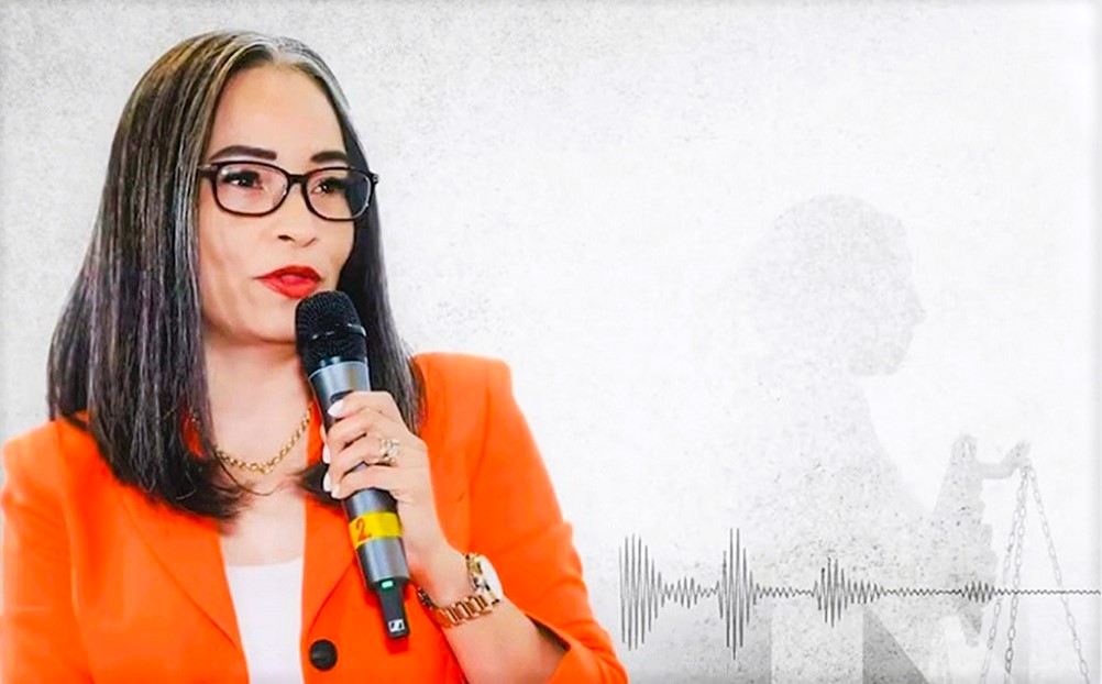 Castellanos: "La corrupción NO se combate con reloj en mano"