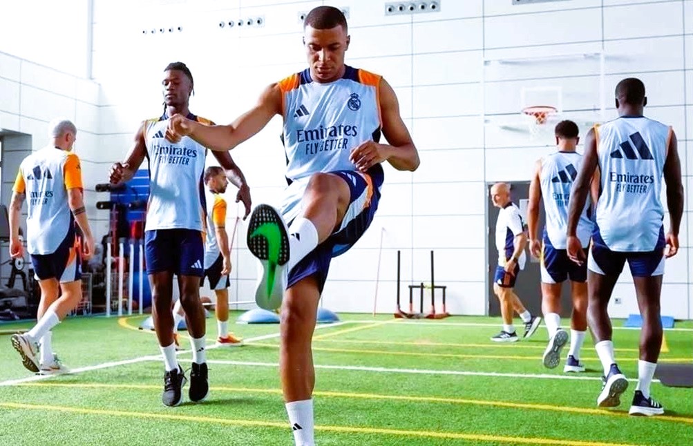Mbappé brilla en su debut con Real Madrid