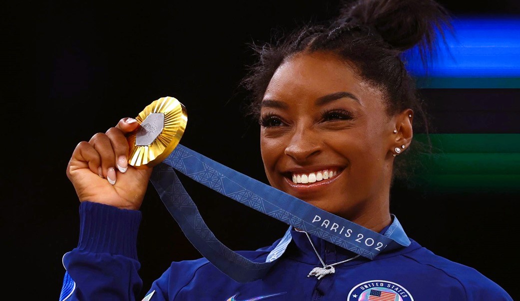 Simone Biles: ¡Leyenda Olímpica reafirma su dominio en París!