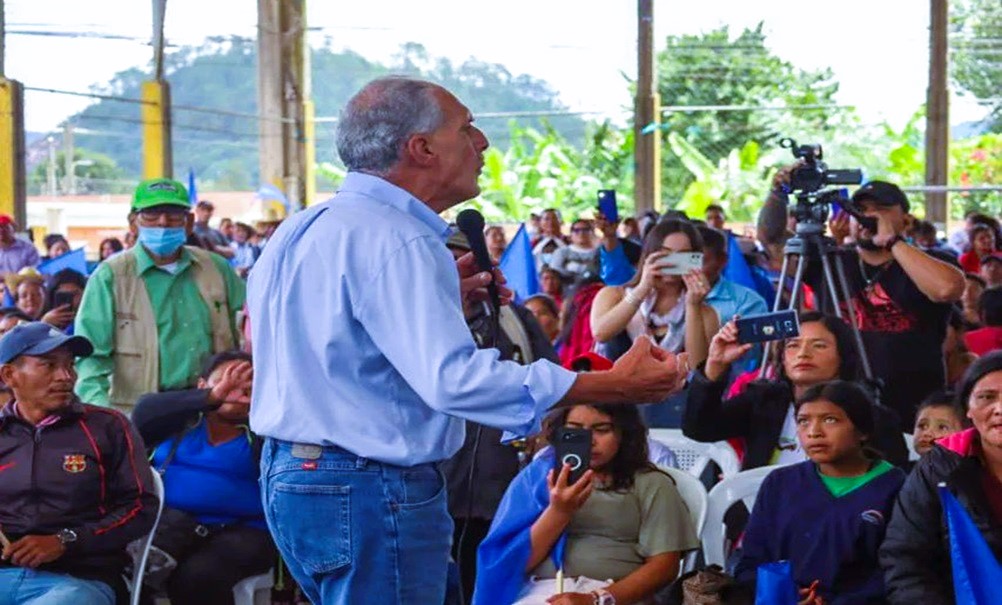 Asfura subraya movilización para internas del Partido Nacional