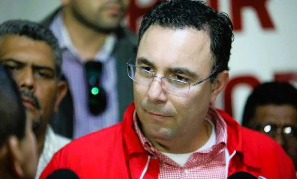 Luis Zelaya promete sorpresas en su campaña presidencial