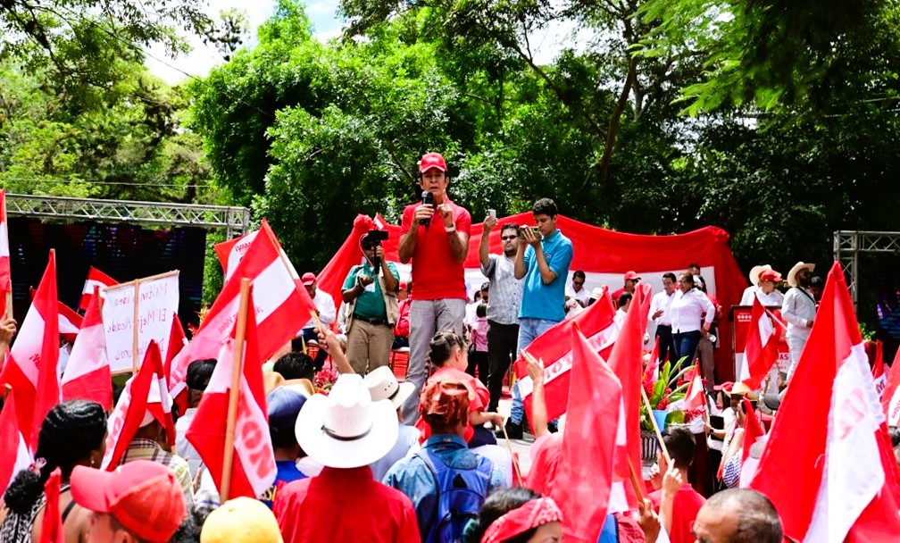 Nasralla agradece masivo apoyo en Danlí: "¡Gracias Totales!"