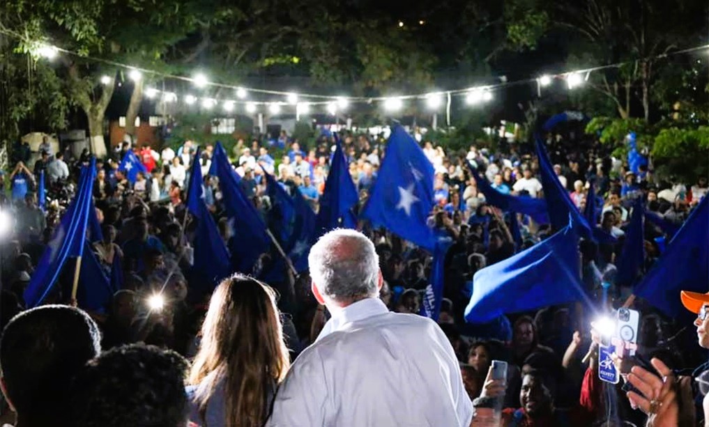 Nasry Asfura impulsa su campaña en el sur de Honduras