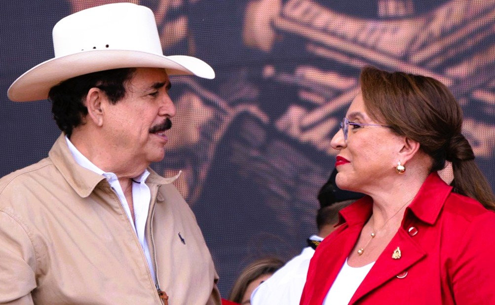 "Hay Mel para rato": Xiomara Castro celebra a Zelaya