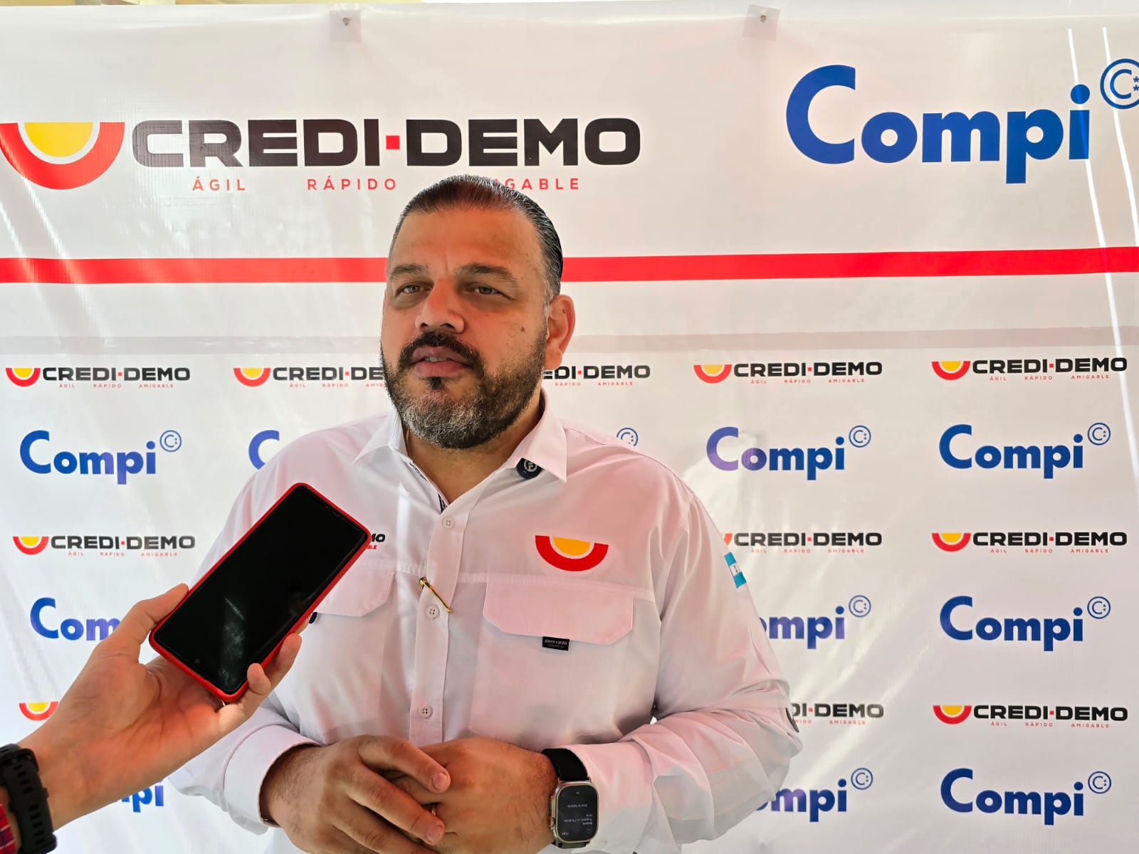 Edwin Flores, gerente general CREDI-DEMO