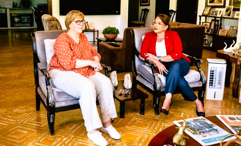 Embajadora Dogu aplaude firmeza de Honduras en Tratado de Extradición