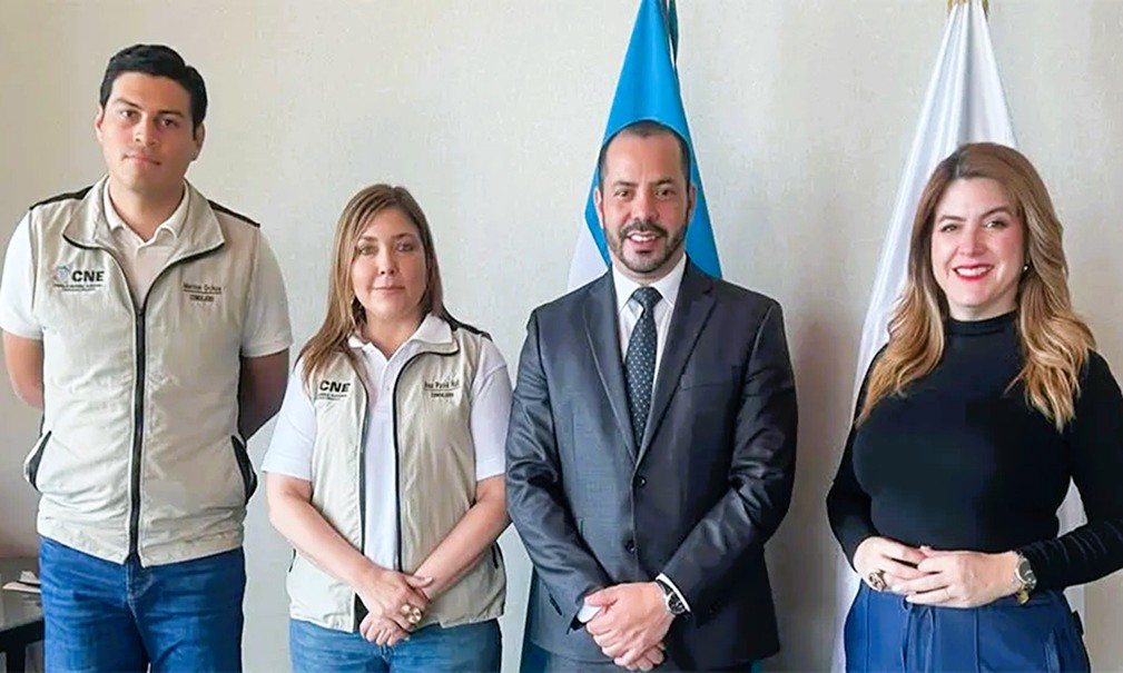 CAH refuerza transparencia electoral con convenio de observación