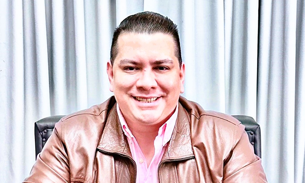 Política Limpia es un “elefante blanco”, denuncia Enrique Yllescas
