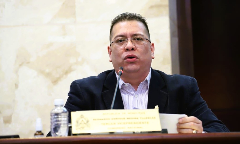 Yllescas: Candidatos sin cuentas bancarias enfrentarán multas millonarias