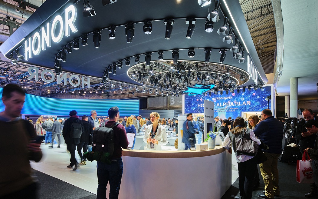 HONOR Revoluciona el MWC 2025 con el HONOR ALPHA PLAN y 50 Premios Internacionales por sus Innovaciones en IA