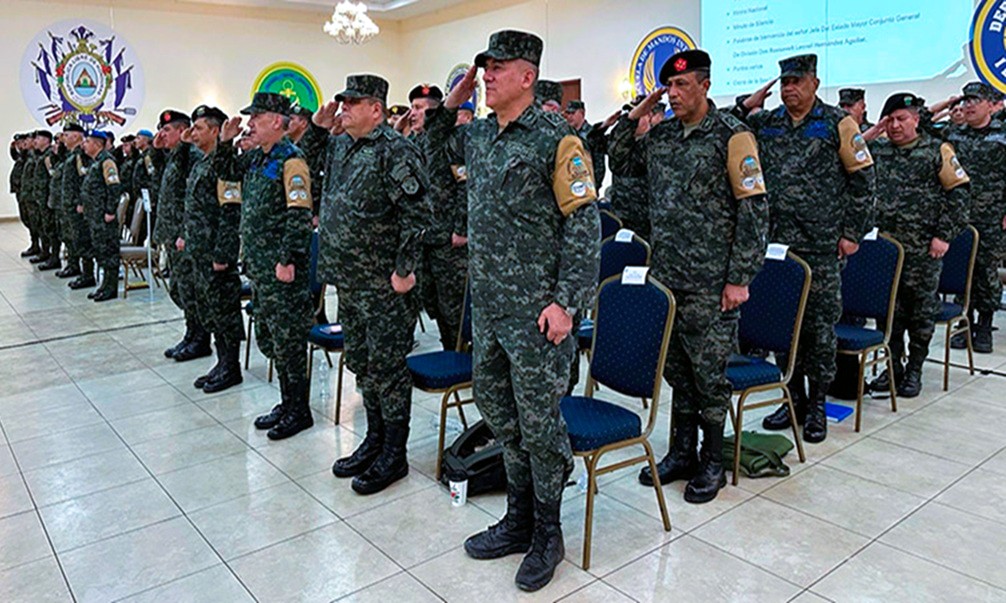 Junta de Comandantes prometen desarrollo de elecciones generales