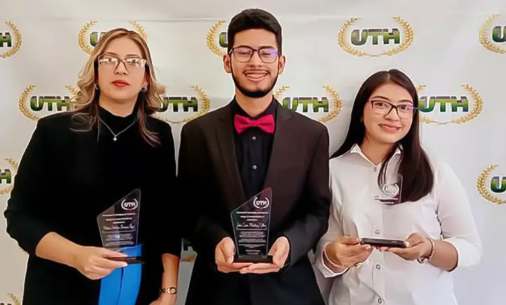 UTH Honduras se consagra en competencia regional de DDHH