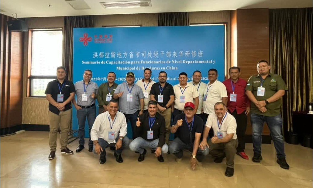 AMHON celebra alianza con China