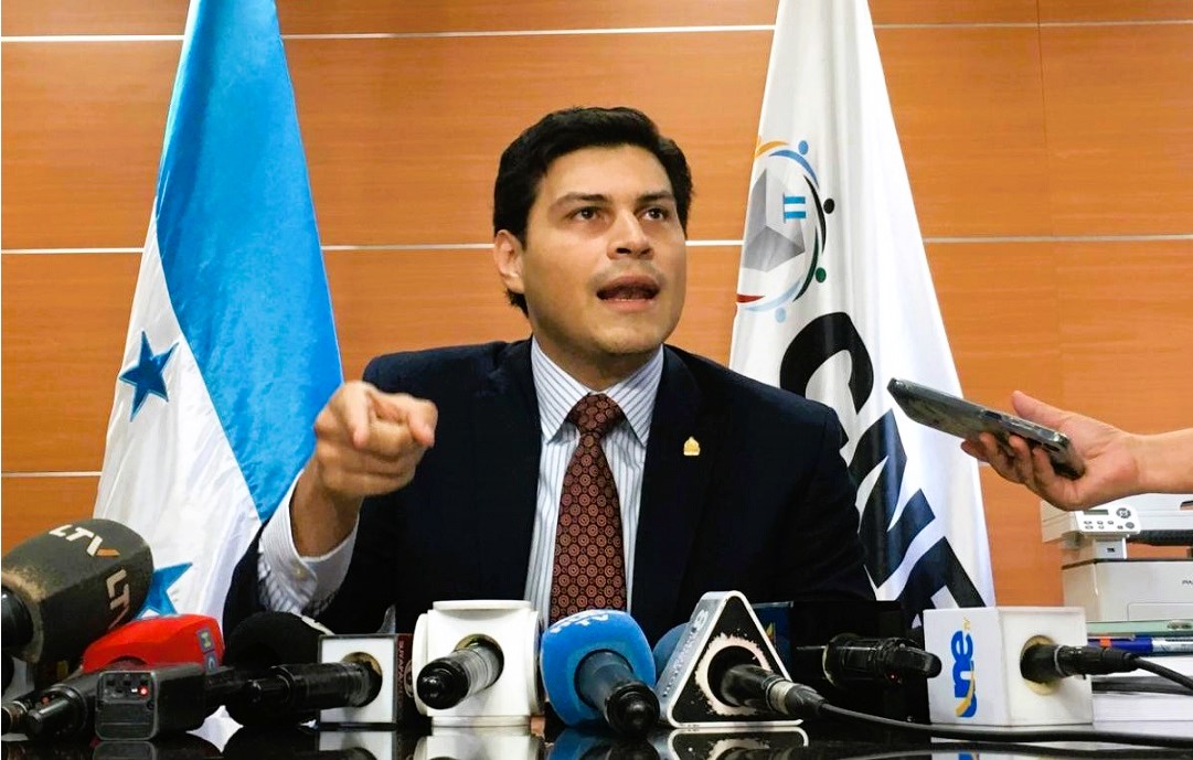 ¿Boicot de Ochoa? LIBRE frena 'TREP', tensiona elecciones en Honduras