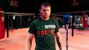 Excampeón lanza reto: “Canelo nunca ha enfrentado a alguien como Crawford”