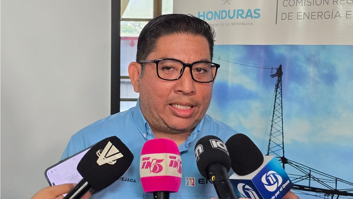“Sin El Tablón no resistiremos cambio climático”, afirma Erick Tejada