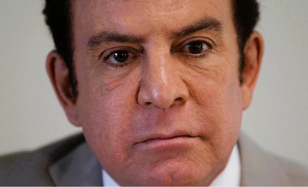 Nasralla: Ochoa provocó la salida de Hall del CNE