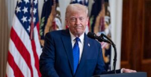 Trump defiende aranceles: “Hacen a EE.UU. grande y rico otra vez”