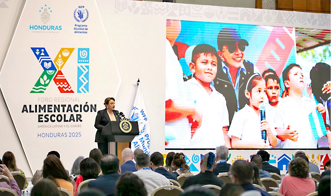 Presidenta Castro destaca éxito del Programa de Alimentación Escolar