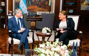 Castro dirige créditos del BID Invest a sectores más vulnerables