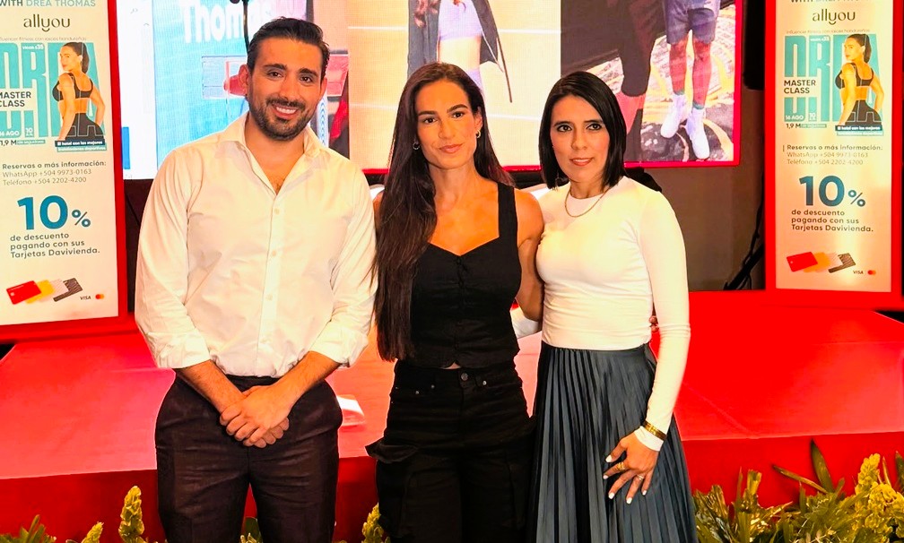 Davivienda impulsa energía fitness con Drea Thomas en Hotel Clarión