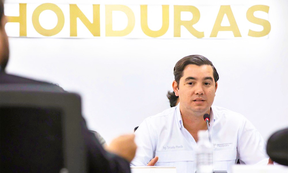 Destapan maniobra corrupta del ministro de la SIT, Octavio Pineda