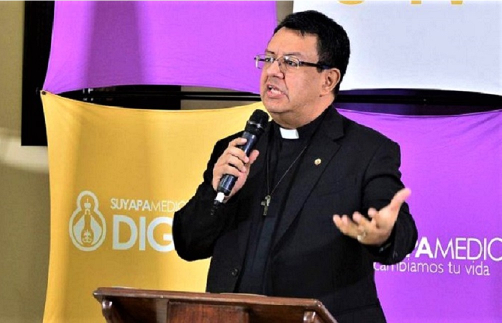Padre Juan Ángel: “Respondemos a ataques con oración en Caminata por la Paz”