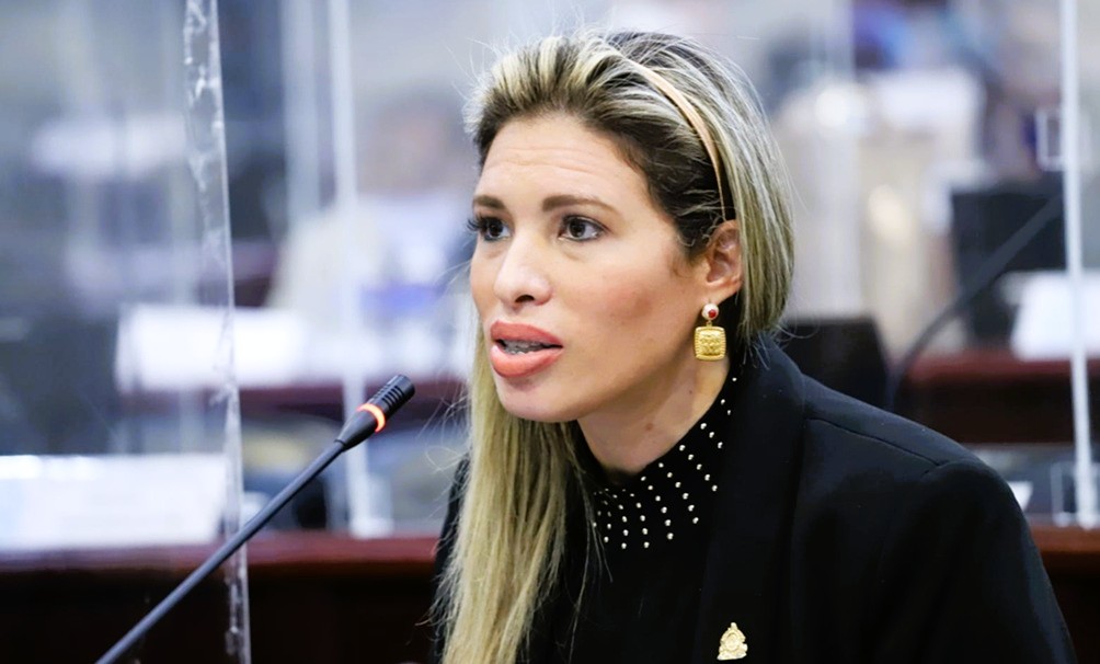 Erika Urtecho respalda liderazgo ético de Paola Hall