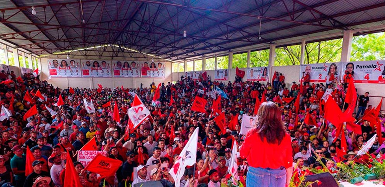 La gente del sur respalda a Rixi Moncada