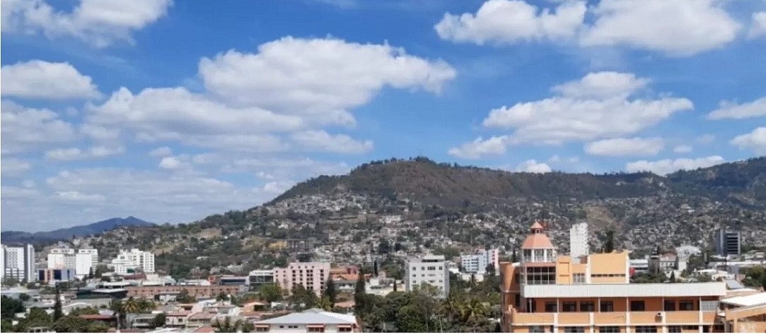 Tegucigalpa celebra sus 447 años con una misa solemne en honor a San Miguel Arcángel