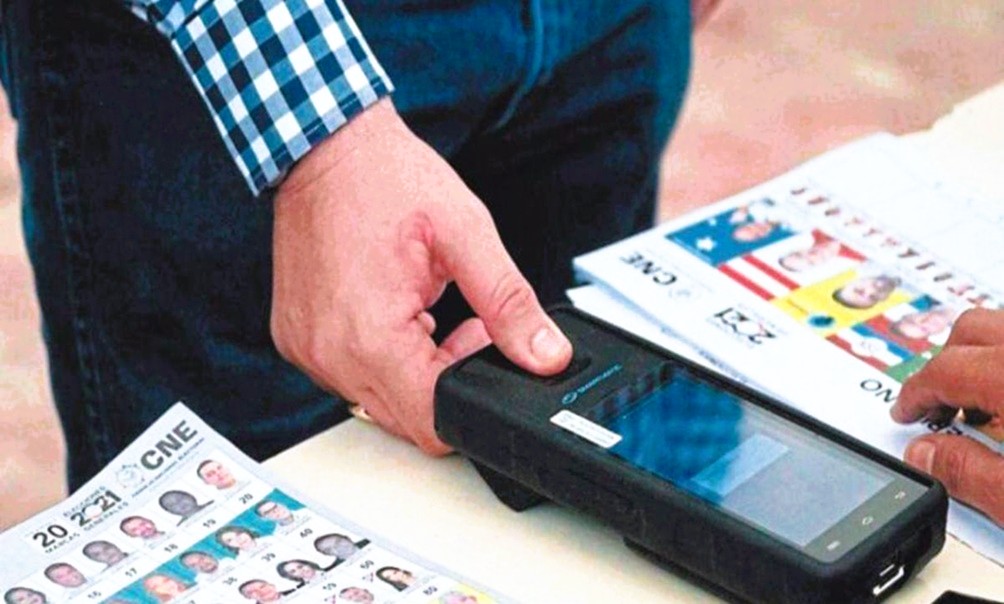 CNE refuerza preparación electoral con convocatoria tecnológica satelital